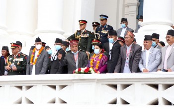 इन्द्रजात्रामा राष्ट्रपति र प्रधानमन्त्री सहभागी (फोटोहरु)